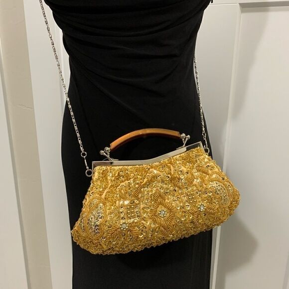 New Gorgeous Vintage bag with Sequins And Beads. Large evening bag. - Picture 3 of 8